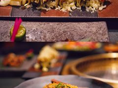 -铭牛烧肉·和牛海鲜自助(高新月牙湖店)