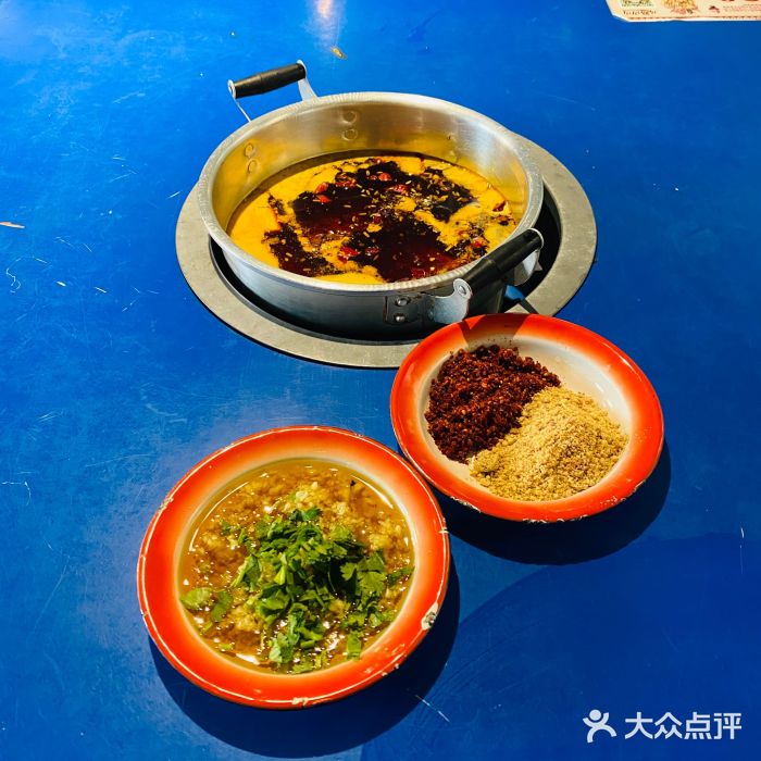 马路边边串串香(双井直营店)图片