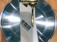 -ZING COFFEE 镜咖啡