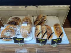 -韩国利尔面包(桂林路店)