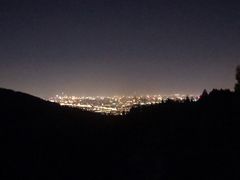 -鬼笑石后山停车场