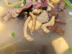 -老新隆牛肉锅贴(新街口店)
