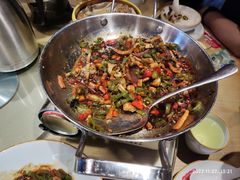 -湘阁里辣(南岭购物广场店)