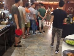 -好伦哥(温都水城店)