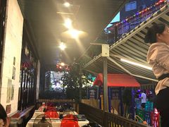 -刘姐啤酒鱼民族演艺餐厅(西街总店)