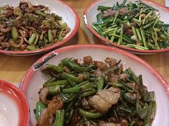 -老三样·美食研究中心(世贸路店)