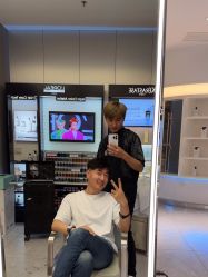 -PE SALON