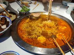 -卤校长重庆火锅(国兴店)