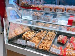 面包甜点陈列柜-老香齋(五角场店)