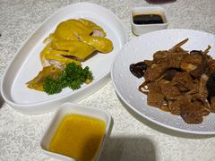 -金枝玉叶上海人家食府(三里河店)