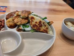 -素满香·全民食养自助(长宁龙之梦店)