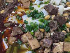 -覃肥叔桂林米粉(粮道街店)
