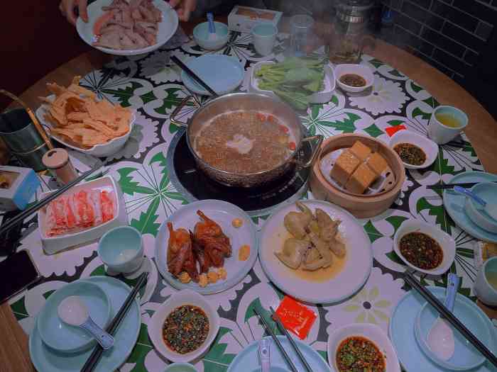 广笼记国民粤菜(三元里店)-"广笼记店铺位于棠下车站后面二楼,地理