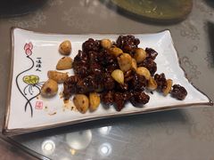 -金牌餐厅·天津菜·八珍豆腐·老爆三(瓷房子店)
