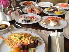 iphone_upload_pic-广州花园酒店-凌璇阁360度高空海鲜自助餐CAROUSEL