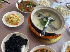 -天乐农家鱼头王(天目湖店)