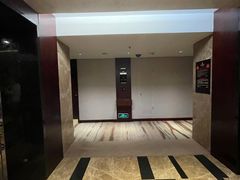 -上海龙之梦万丽酒店