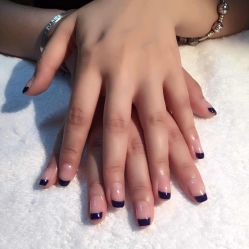 米卡美甲沙龙-EMILY艾枚莉美甲美睫·美颜·现磨咖啡