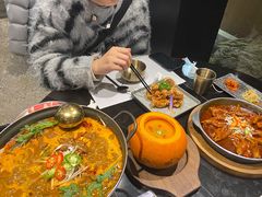 辛牛骨火锅-KCOOKING概念韩餐(世茂52+店)