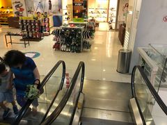 -百盛(中山路店)
