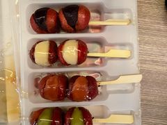 -果松木炭酸菜铜火锅·外婆参鸡汤