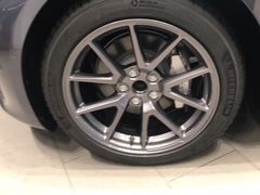 -TESLA 特斯拉(上海太古汇体验店)