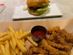-必胜客(威高广场店)