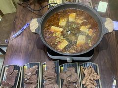 -小胡驴肉火烧 砂锅米线(义和庄店)