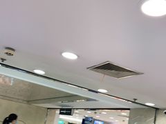-上海置地广场(南京东路店)
