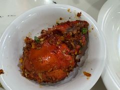 -凤凰路何眼镜香辣蟹(花果园店)