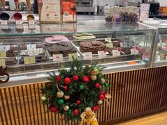 -VENCHI 闻绮(上海佛罗伦萨小镇店)