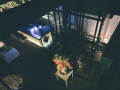 -穹六人间 people 6(岳阳路店)