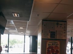 -麦当劳(国家体育场南路店)