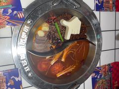 -贤合庄卤味火锅 (颍上店)