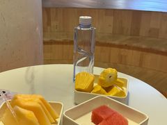 -涨巢·潮玩水疗局