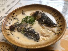 招牌鱼头汤-75幢私房菜馆