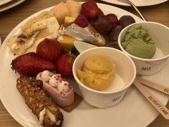 -怡咖啡海鲜自助餐厅(浦东香格里拉店)