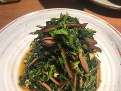 青年拌菜-青年公社烤鸭(宝杨宝龙广场店)