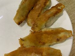 -一品鲜鱼锅贴(人民一路店)