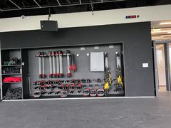 -Z&B Fitness Studio·Gym(前滩L+PLAZA店)