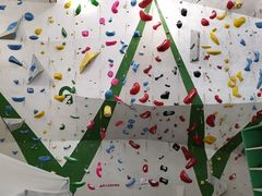 -绿壁虎攀岩基地(Tcar店)