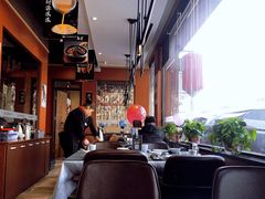 靠窗位-重庆七十二行(康宁街店)