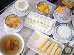 -周大娘牛乳(旧寨古村总店)