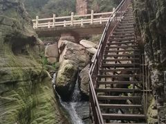-龙潭大峡谷