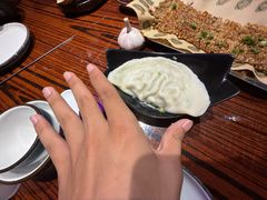 大鲅鱼饺子-蚝堡海鲜·威海菜·海肠捞饭·烧烤·亚洲吃蚝公司(幸福门店)