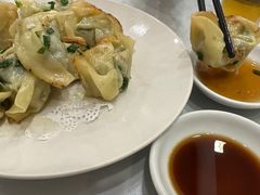 生煎馄饨-小实惠嘉(威海路店)
