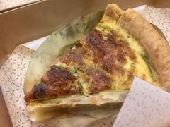 鸡肉香菇节瓜咸派-Pie Bird(新闸路店)