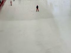 -乔波室内滑雪场