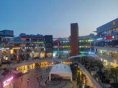 -浦江城市生活广场(江月路店)