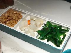 -荷塘秋月·本帮江浙菜(国权路店)